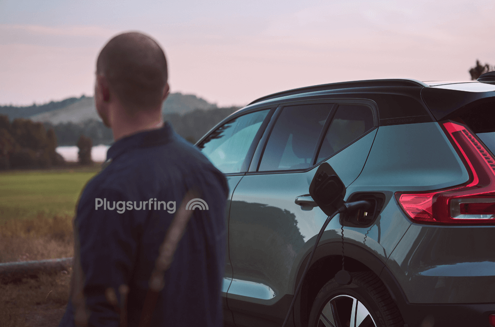 Anbieter von Ladelösungen, Plugsurfing